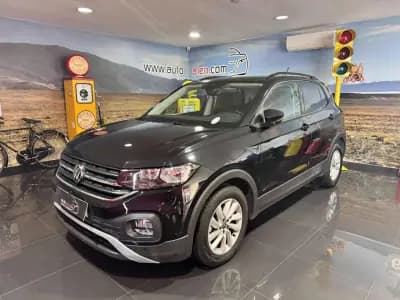 Vendo Volkswagen T-Cross 2023 - 17990 EUR, 115000 km - AUTO.MOTO.pt