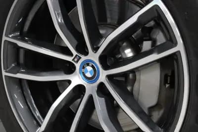 Vendo BMW 530e 2021 - 32990 EUR, 137000 km - AUTO.MOTO.pt