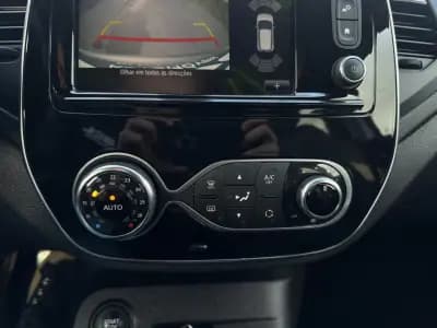 Vendo Renault Captur 2018 - 14500 EUR, 48000 km - AUTO.MOTO.pt