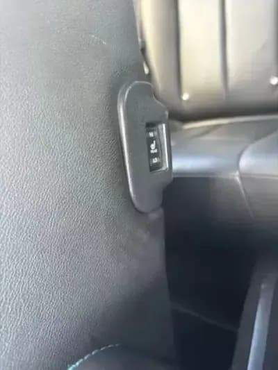 Vendo Nissan Leaf 2018 - 13999 EUR, 69000 km - AUTO.MOTO.pt