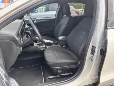 Vendo Ford Focus 2020 - 13450 EUR, 138886 km - AUTO.MOTO.pt