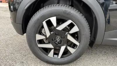 Vendo Opel Mokka-e 2023 - 23990 EUR, 9530 km - AUTO.MOTO.pt