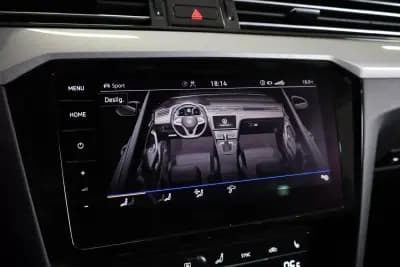 Vendo Volkswagen Passat Variant 2021 - 25990 EUR, 70682 km - AUTO.MOTO.pt