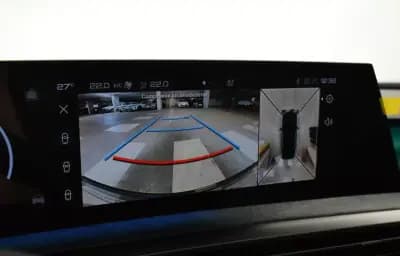 Sell Peugeot E-3008 2024 - 33000 EUR, 12000 km - AUTO.MOTO.pt