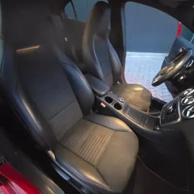 Vendo Mercedes-Benz A 180 2014 - 14250 EUR, 246156 km - AUTO.MOTO.pt