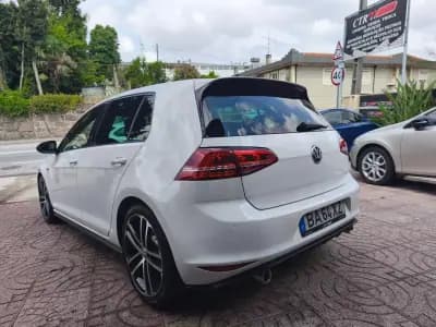 Vendo Volkswagen Golf 2014 - 17900 EUR, 195000 km - AUTO.MOTO.pt
