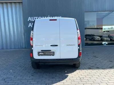Vendo Renault Kangoo 2021 - 14500 EUR, 45338 km - AUTO.MOTO.pt