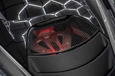 Vendo McLaren 720 2019 - 275000 EUR, 17500 km - AUTO.MOTO.pt