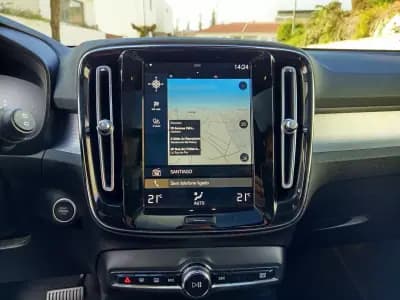 Sell Volvo XC 40 2022 - 29990 EUR, 88560 km - AUTO.MOTO.pt