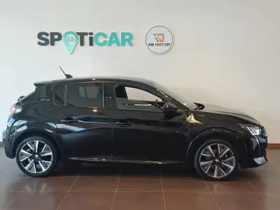 Sell Peugeot 208 2020 - 19250 EUR, 50860 km - AUTO.MOTO.pt