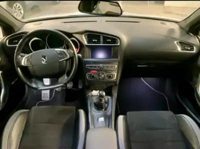 Vendo DS DS4 2018 - 14490 EUR, 127120 km - AUTO.MOTO.pt