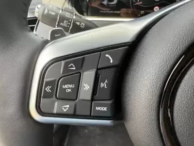 Vendo Jaguar F-Type 2023 - 70000 EUR, 21800 km - AUTO.MOTO.pt