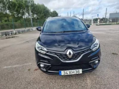 Sell Renault Grand Scénic 2019 - 10900 EUR, 265000 km - AUTO.MOTO.pt