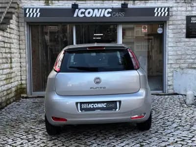Sell Fiat Punto 2014 - 6490 EUR, 145800 km - AUTO.MOTO.pt