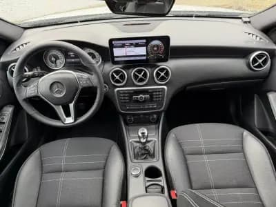 Sell Mercedes-Benz A 180 2013 - 14300 EUR, 193604 km - AUTO.MOTO.pt