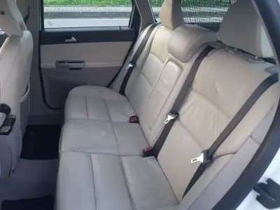 Sell Volvo V50 2009 - 6900 EUR, 276300 km - AUTO.MOTO.pt