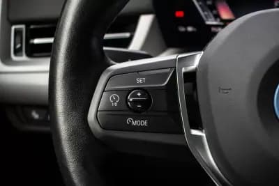 Vendo BMW iX1 2023 - 38990 EUR, 28822 km - AUTO.MOTO.pt