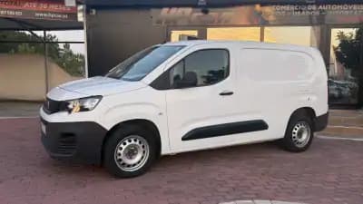 Vendo Peugeot Partner 2020 - 12990 EUR, 130000 km - AUTO.MOTO.pt