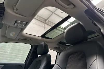 Vendo Mercedes-Benz GLA 250 2022 - 34950 EUR, 58115 km - AUTO.MOTO.pt