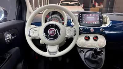 Vendo Fiat 500 2020 - 10470 EUR, 87000 km - AUTO.MOTO.pt