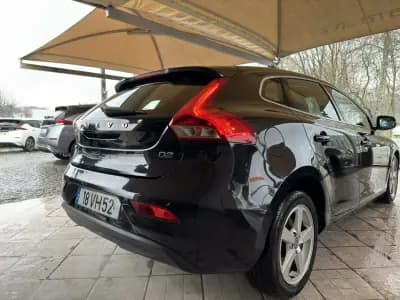 Sell Volvo V40 2014 - 10950 EUR, 203325 km - AUTO.MOTO.pt