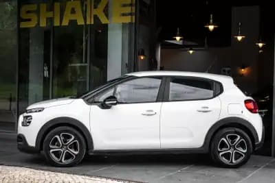 Sell Citroën C3 2024 - 13990 EUR, 21393 km - AUTO.MOTO.pt