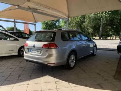 Vendo Volkswagen Golf Variant 2015 - 12950 EUR, 159206 km - AUTO.MOTO.pt