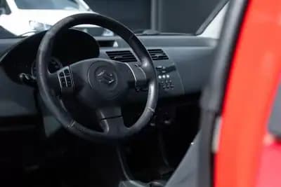 Sell Suzuki Swift 2010 - 3999 EUR, 260000 km - AUTO.MOTO.pt