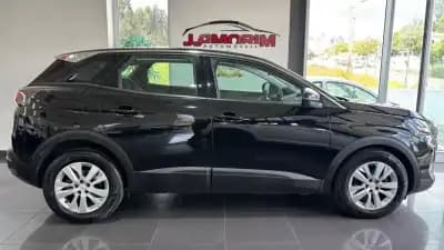 Vendo Peugeot 3008 2021 - 20499 EUR, 98021 km - AUTO.MOTO.pt