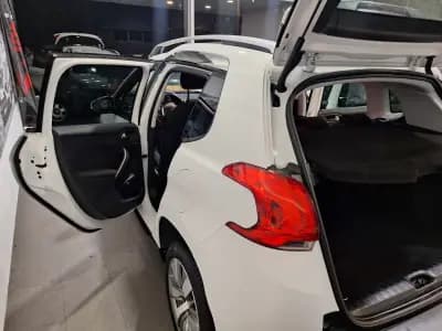 Vendo Peugeot 2008 2015 - 9740 EUR, 120266 km - AUTO.MOTO.pt