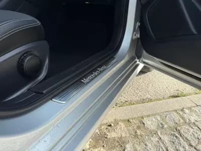 Vendo Mercedes-Benz A 180 2015 - 14250 EUR, 155500 km - AUTO.MOTO.pt