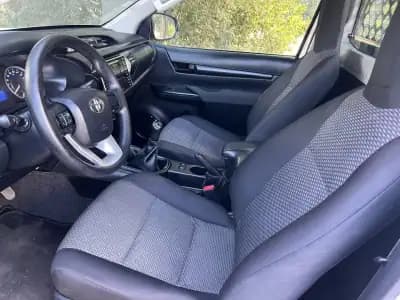 Vendo Toyota Hilux 2020 - 26999 EUR, 87000 km - AUTO.MOTO.pt
