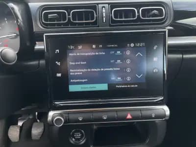 Vendo Citroën C3 2022 - 12650 EUR, 23185 km - AUTO.MOTO.pt