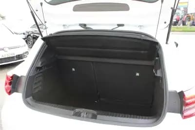 Vendo Renault Clio 2023 - 15900 EUR, 53000 km - AUTO.MOTO.pt