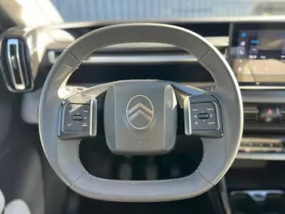 Vendo Citroën C3 2025 - 18950 EUR, 15212 km - AUTO.MOTO.pt