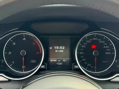 Vendo Audi A5 Sportback 2013 - 8450 EUR, 407494 km - AUTO.MOTO.pt