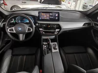Vendo BMW 530e 2022 - 33750 EUR, 158500 km - AUTO.MOTO.pt