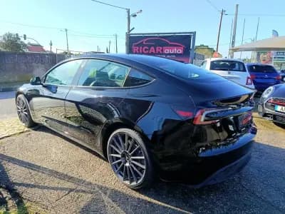 Vendo Tesla Model 3 2024 - 34000 EUR, 59000 km - AUTO.MOTO.pt