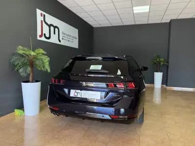 Vendo Peugeot 508 SW 2020 - 26000 EUR, 128987 km - AUTO.MOTO.pt