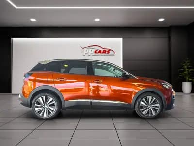 Vendo Peugeot 3008 2016 - 17450 EUR, 116000 km - AUTO.MOTO.pt