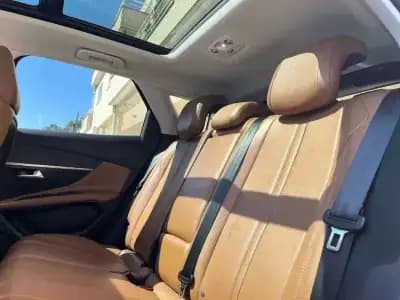 Vendo Peugeot 3008 2018 - 19900 EUR, 138000 km - AUTO.MOTO.pt