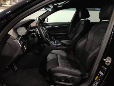 Vendo BMW 530 2024 - 43500 EUR, 41000 km - AUTO.MOTO.pt