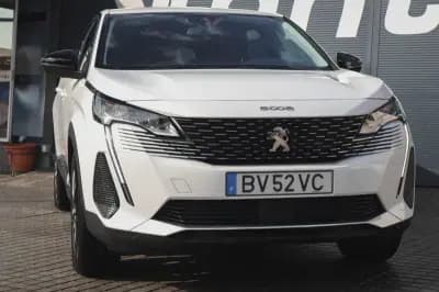 Vendo Peugeot 5008 2022 - 24480 EUR, 41620 km - AUTO.MOTO.pt