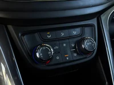 Vendo Opel Zafira 2017 - 14990 EUR, 131900 km - AUTO.MOTO.pt