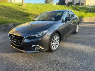 Vendo Mazda 3 2016 - 9800 EUR, 223000 km - AUTO.MOTO.pt