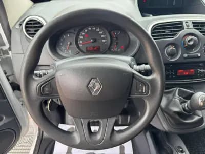 Vendo Renault Kangoo 2020 - 12250 EUR, 171129 km - AUTO.MOTO.pt