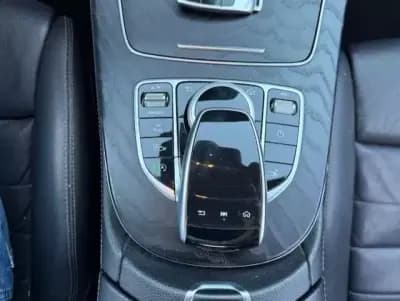 Sell Mercedes-Benz E 220 2017 - 31950 EUR, 241000 km - AUTO.MOTO.pt