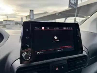 Vendo Peugeot Partner 2019 - 13990 EUR, 150000 km - AUTO.MOTO.pt