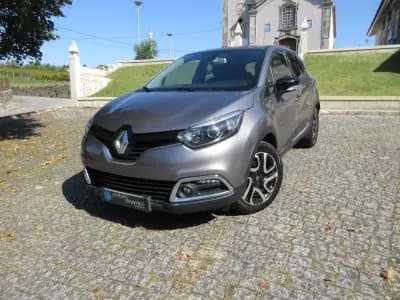 Vendo Renault Captur 2016 - 12990 EUR, 148000 km - AUTO.MOTO.pt