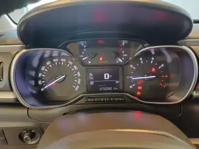 Sell Citroën C3 2021 - 15750 EUR, 70069 km - AUTO.MOTO.pt